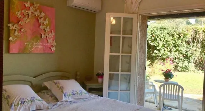 L'air Du Temps Alojamento de Acomodação e Pequeno-almoço 4*